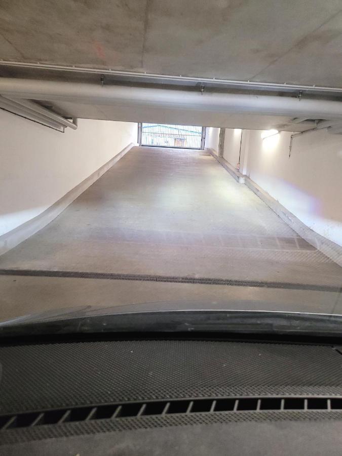 III Appart 2 Pieces, Neuf 200 M De Gare Parking Netflix Evry Courcouronnes 外观 照片