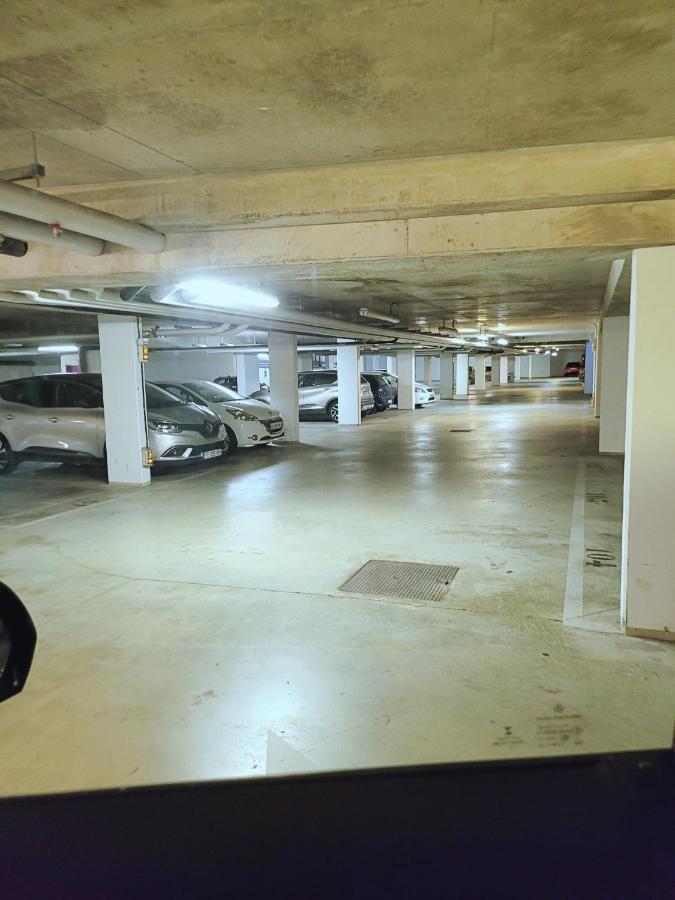 III Appart 2 Pieces, Neuf 200 M De Gare Parking Netflix Evry Courcouronnes 外观 照片